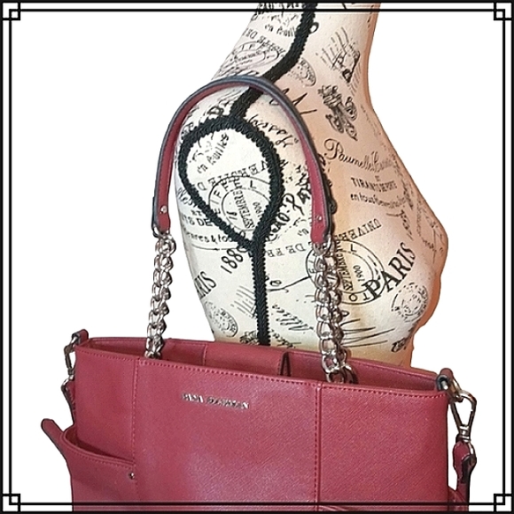 Dana Buchman Red Leather Shoulder Bag w/Chain Straps - Picture 3 of 10